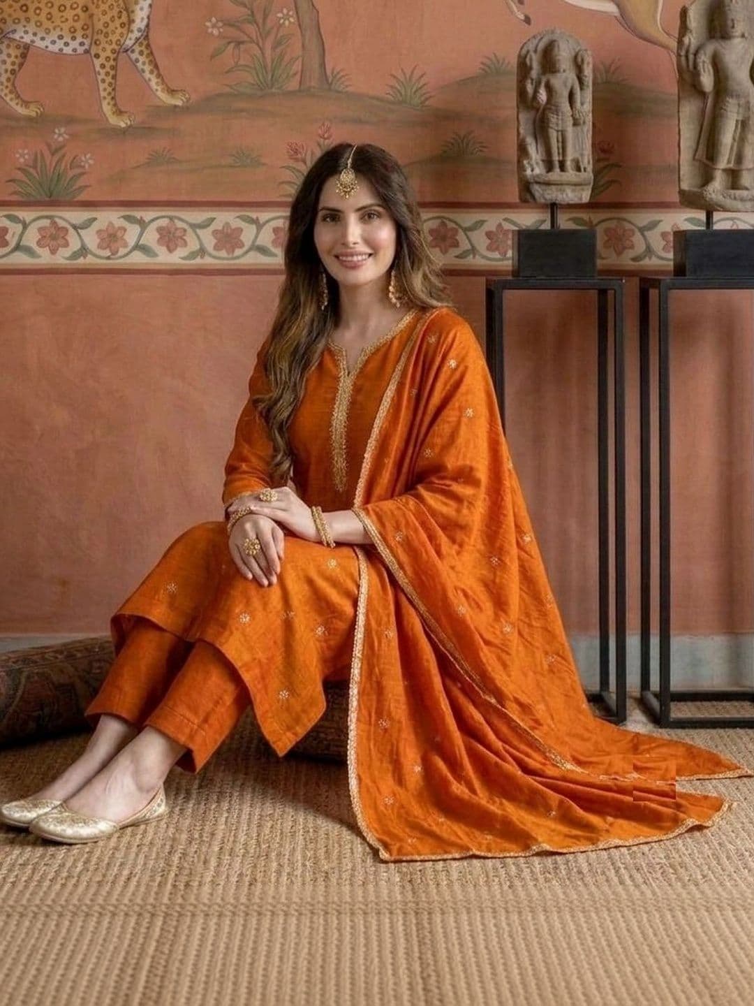 Sangria Women Ethnic Motifs Embroidered Regular Thread Work Pure Silk Kurta with Trousers & With Dupatta thumbnail 5