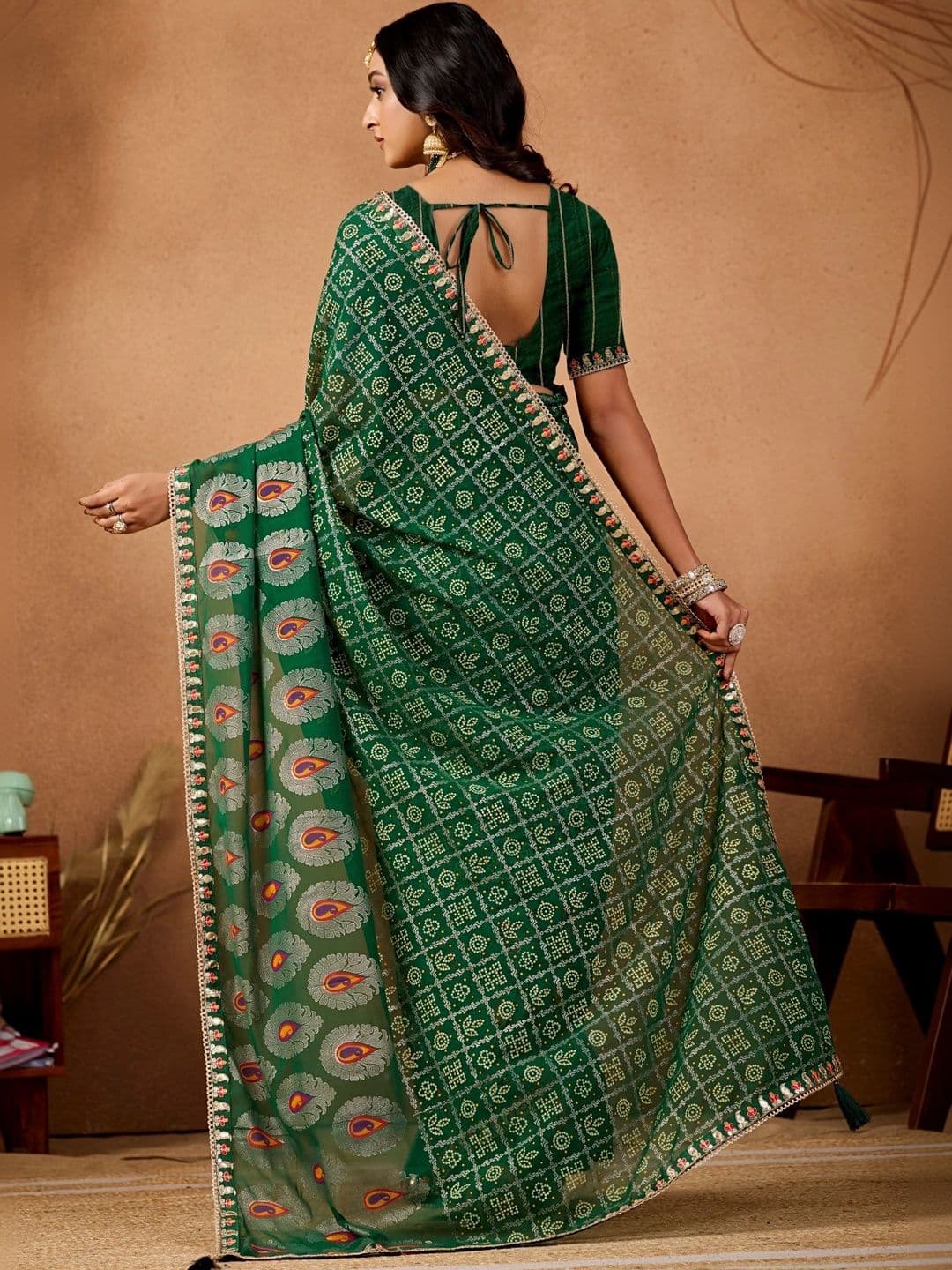 KALINI Bandhani Gotta Patti Poly Georgette Fusion Bandhani Saree thumbnail 5