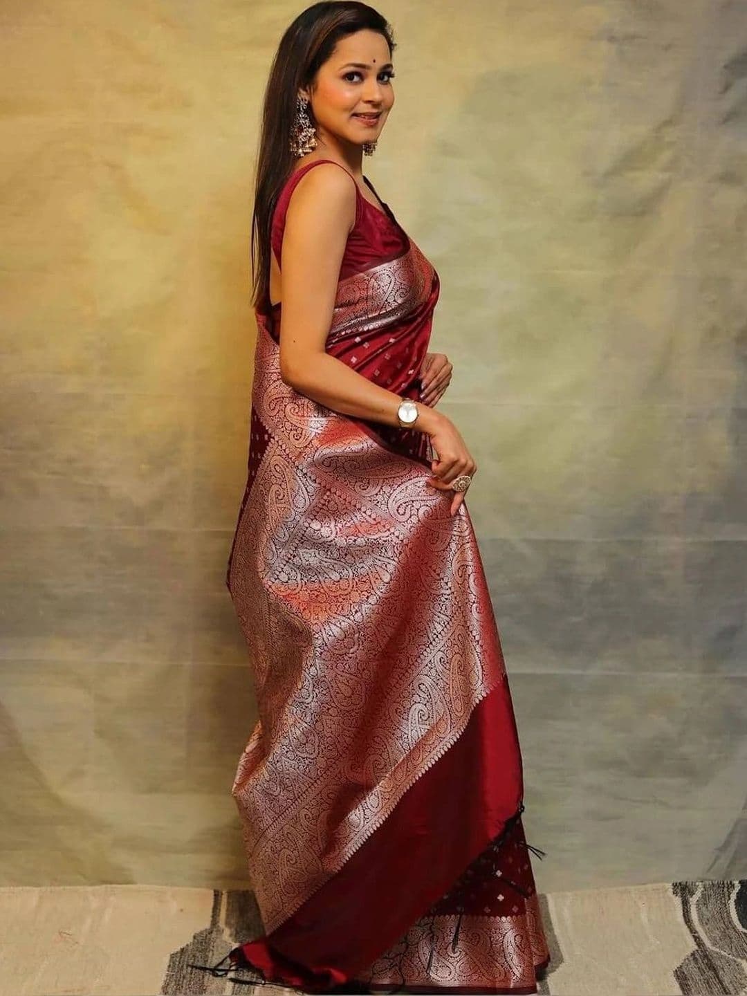 revika Woven Design Zari Art Silk Designer Kanjeevaram Saree thumbnail 2