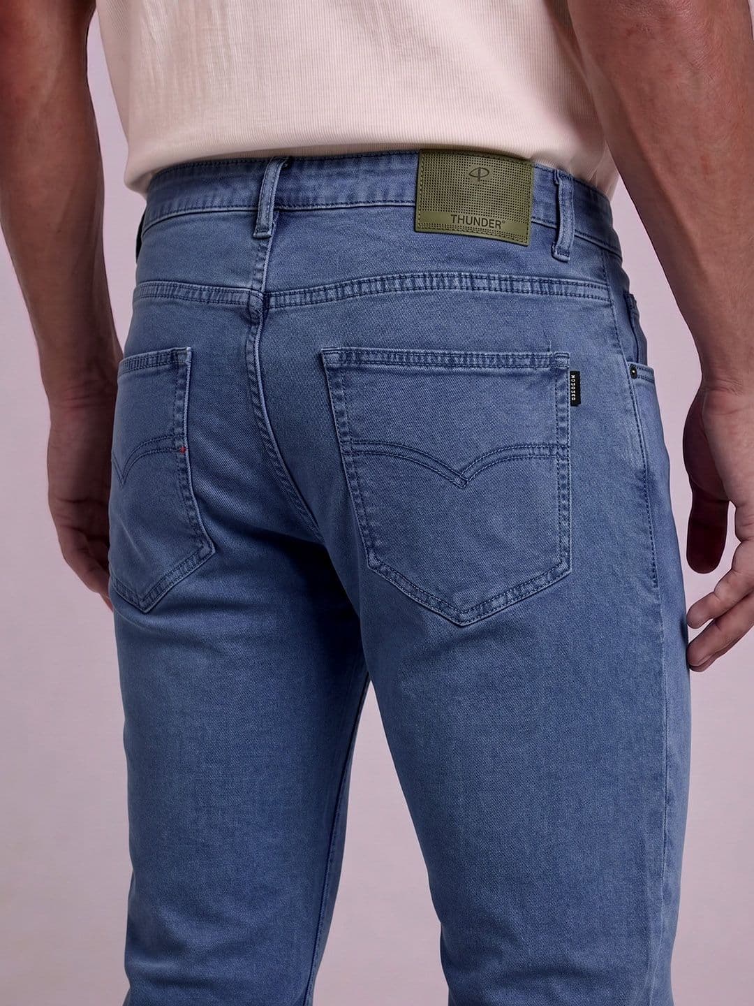 THUNDER JEANS Men Regular Fit Mid-Rise Stretchable Jeans thumbnail 4