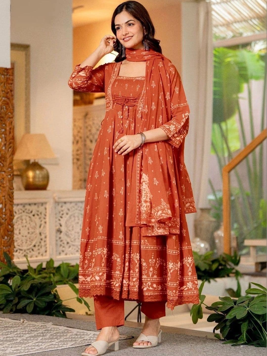 Anouk Women Ethnic Motifs Printed Regular Pure Cotton Kurta with Trousers & With Dupatta thumbnail 4