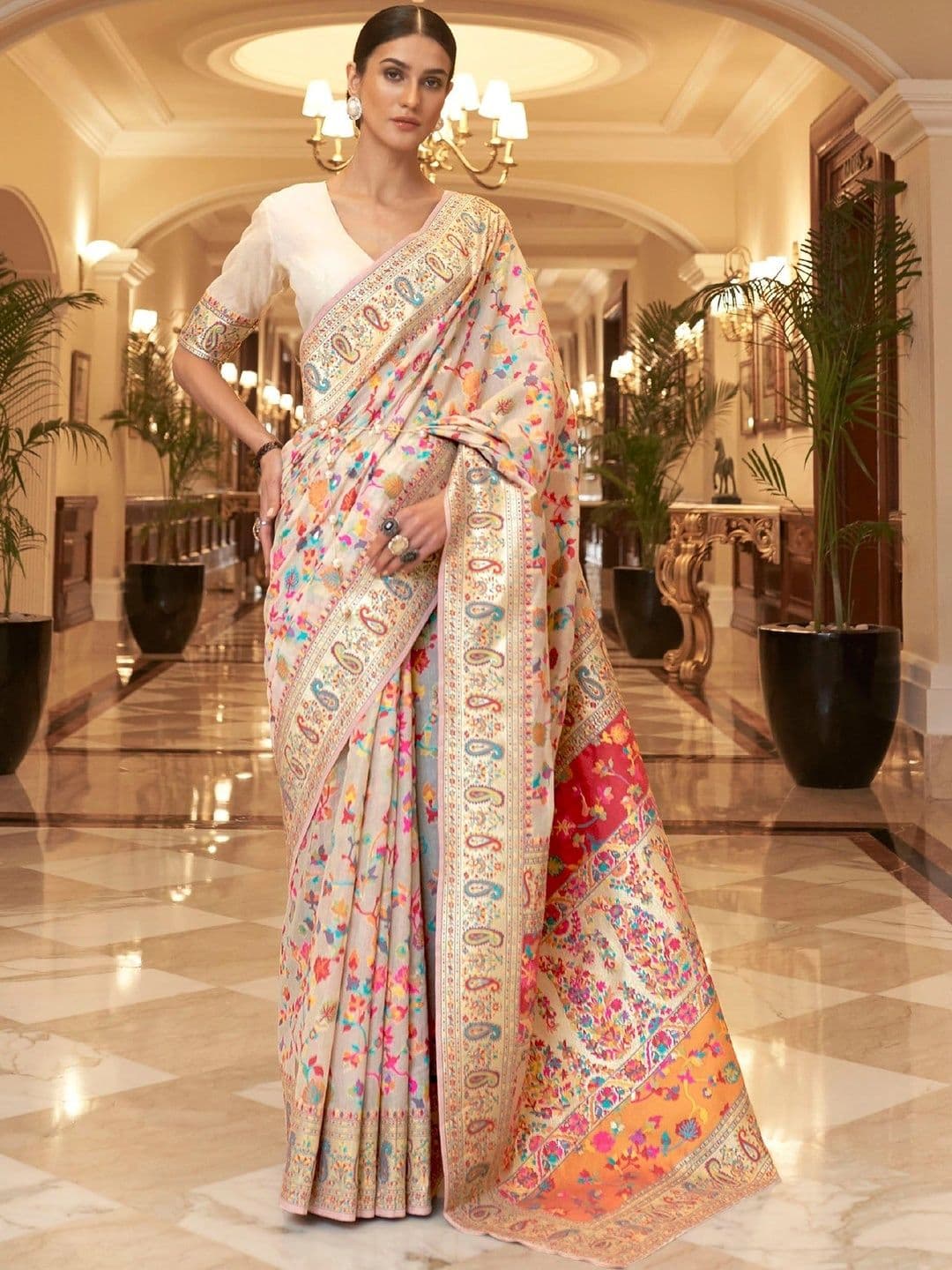 Sangria Women Woven Design Zari Pashmina Designer Chanderi Saree thumbnail 2