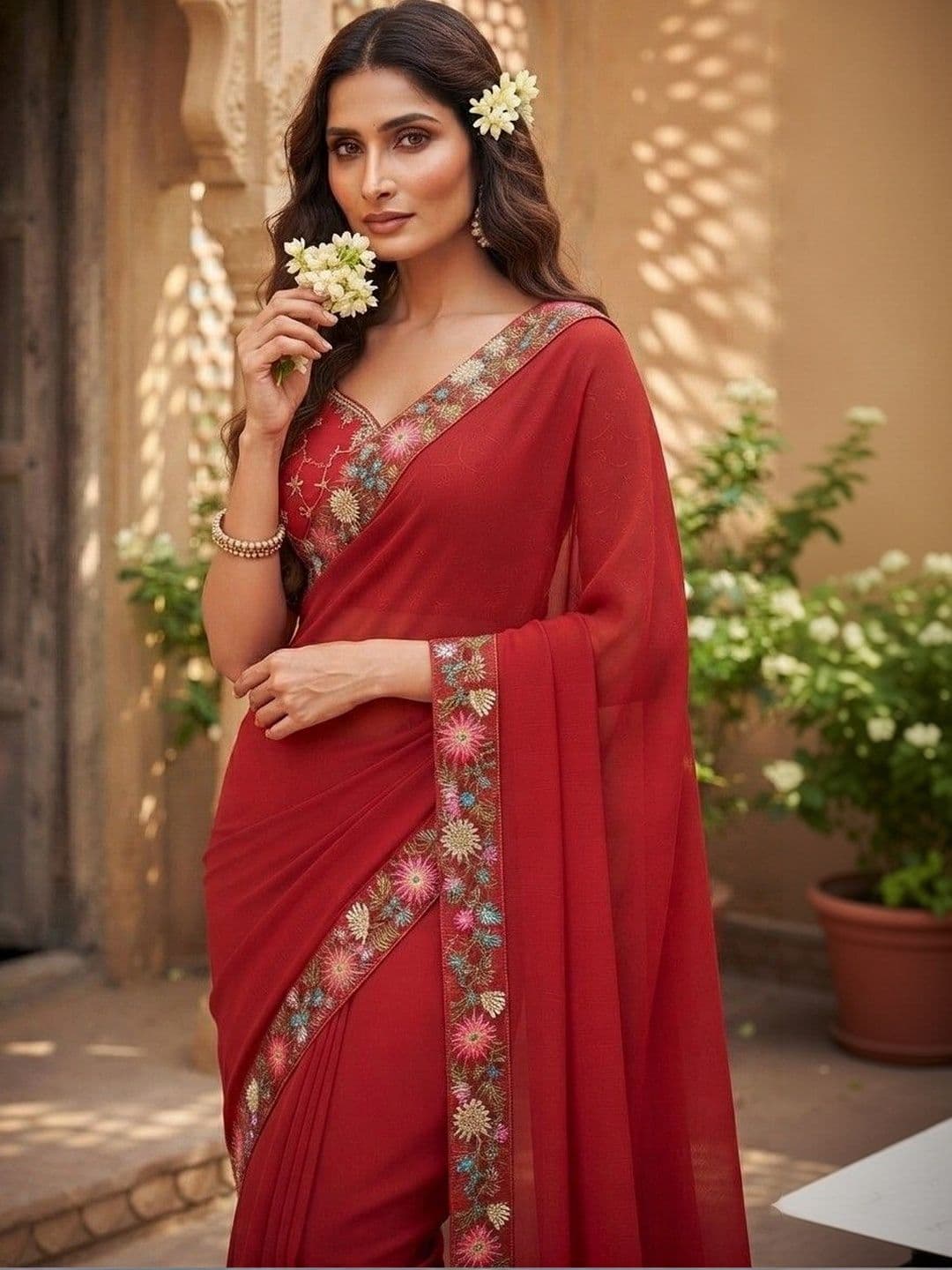 SmileyFashion Floral Art Silk Saree thumbnail 3