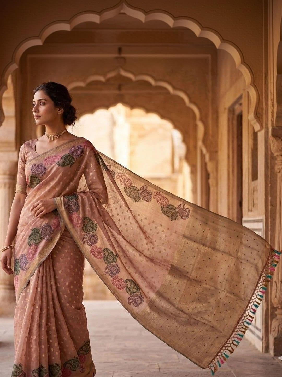 House of Neyvara Paisley Zardozi Linen Blend Banarasi Saree - view 1