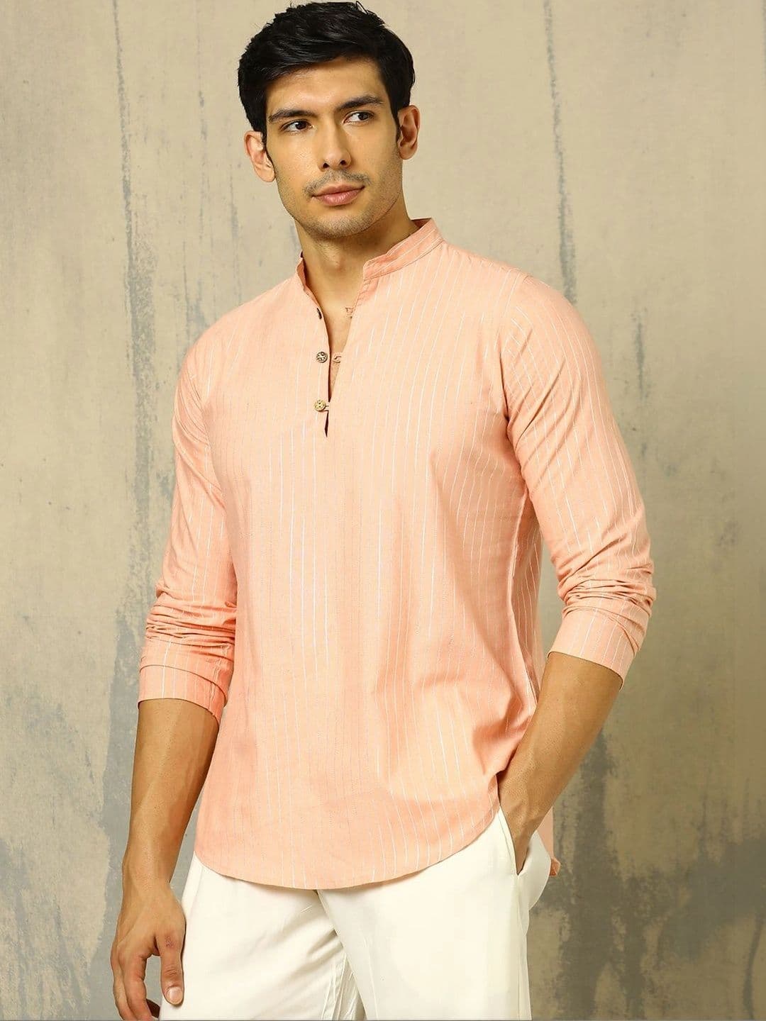 Anouk Woven Design Solid Cotton Handloom Mandarin Collar Short Kurta thumbnail 7