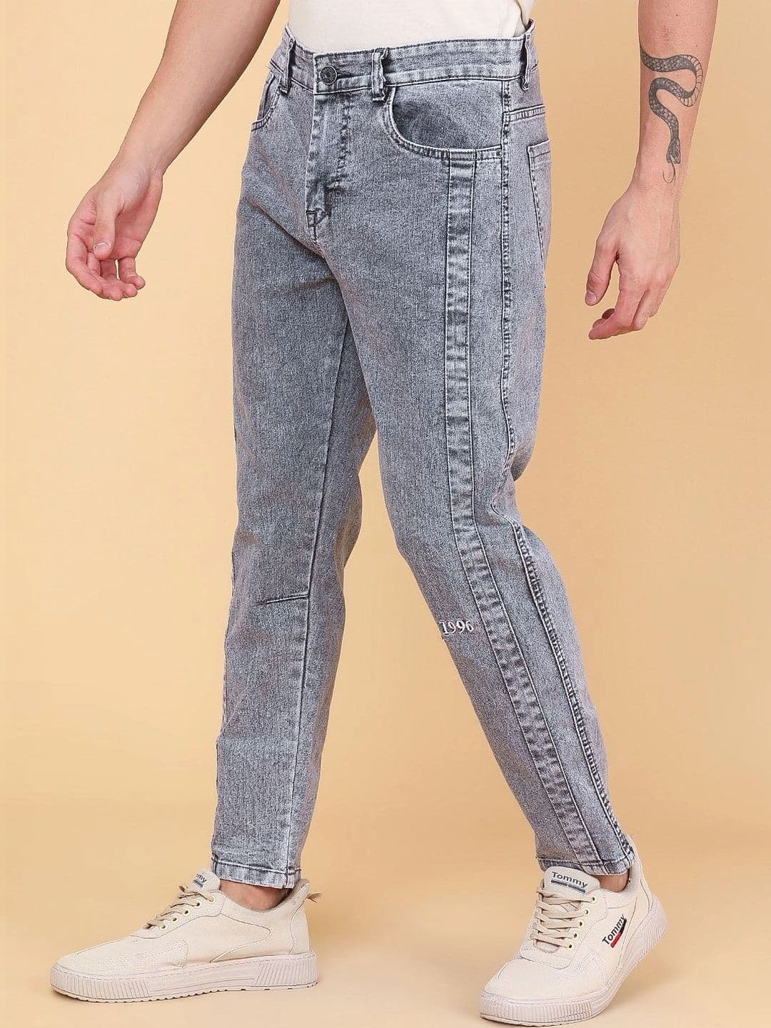 V-Mart Men Regular Fit Mid-Rise Jeans thumbnail 2