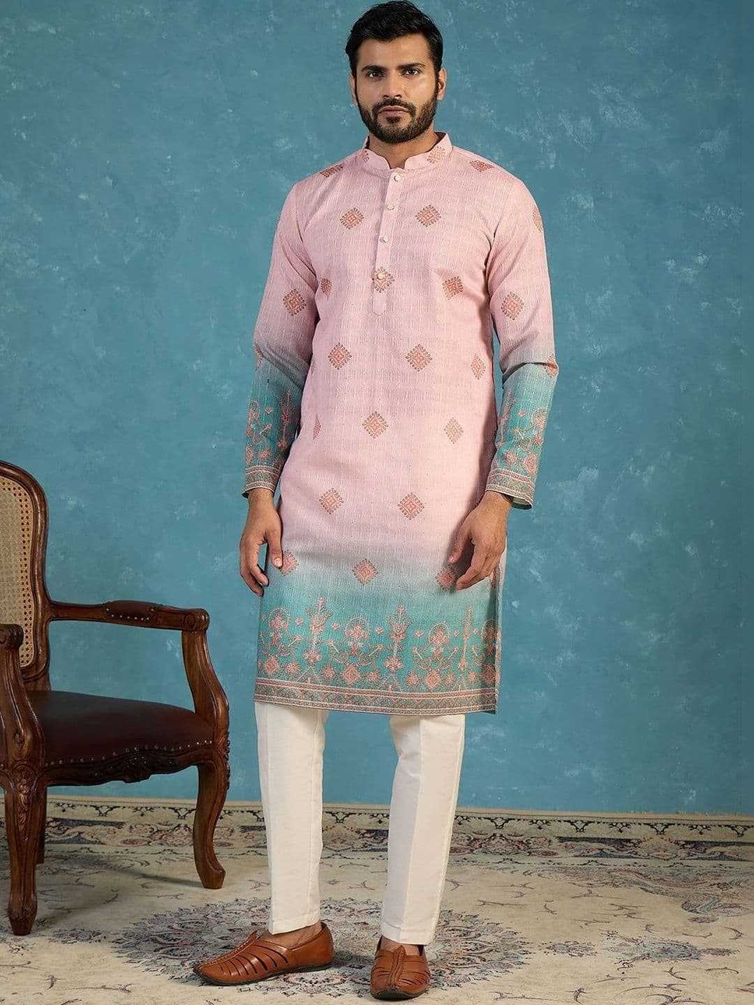 House of Pataudi Floral Woven Design Mandarin Collar Straight Kurta thumbnail 3