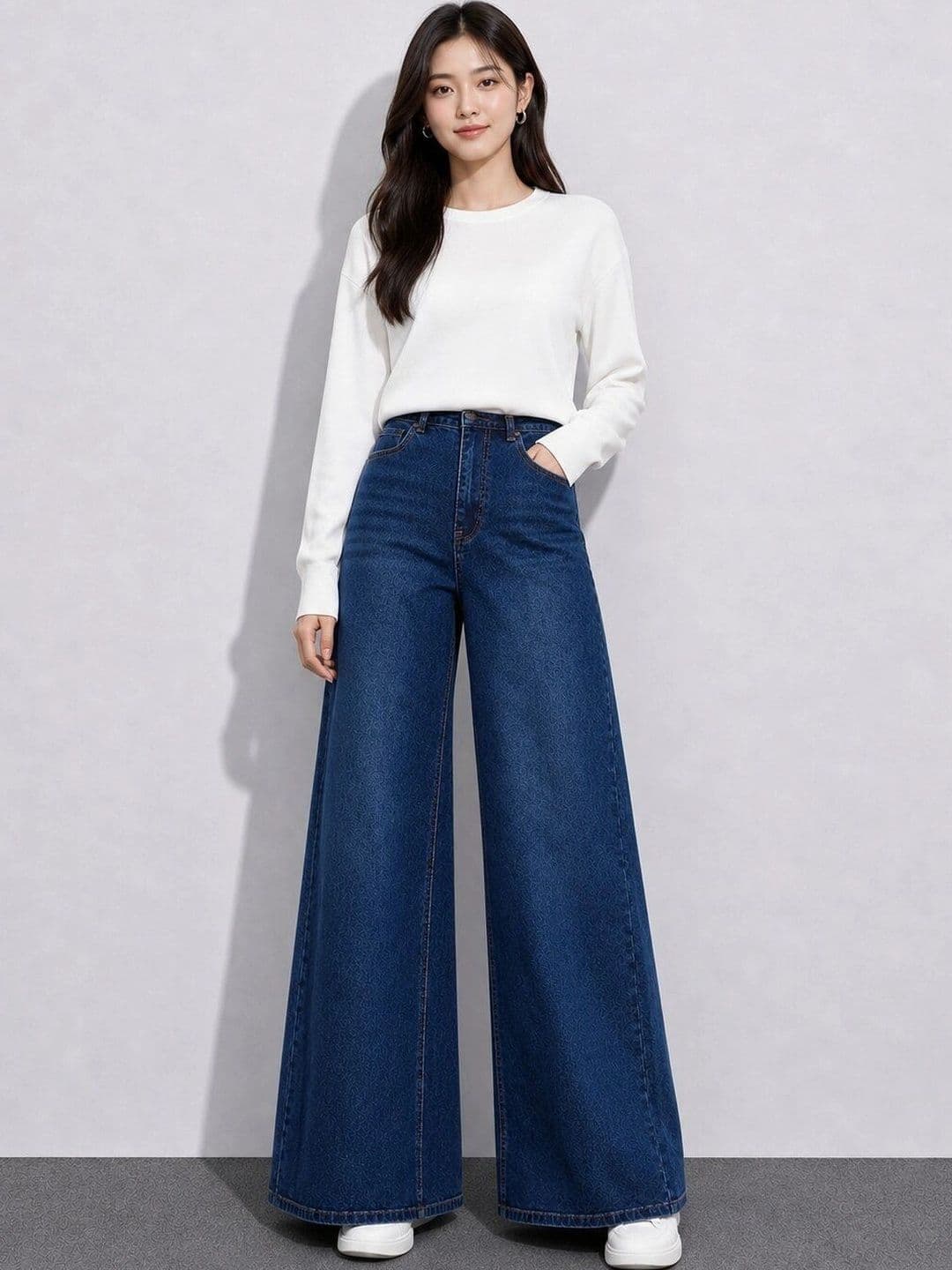 The Roadster Lifestyle Co Women Pure Cotton Clean Look Wide Leg Fit Jeans thumbnail 4