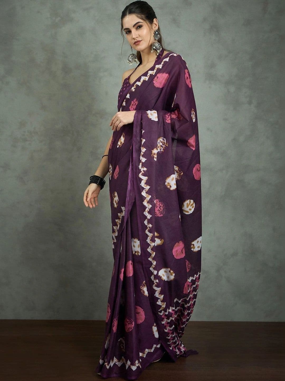 Sangria Tie and Dye Designer Bagh Saree thumbnail 4