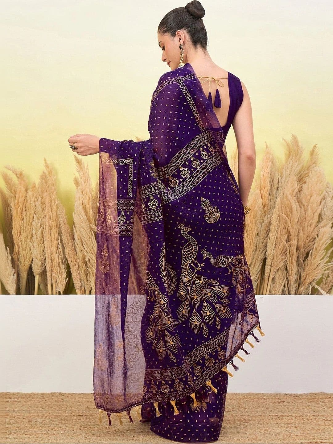 Satrani Women Woven Design Poly Georgette Fusion Saree thumbnail 7