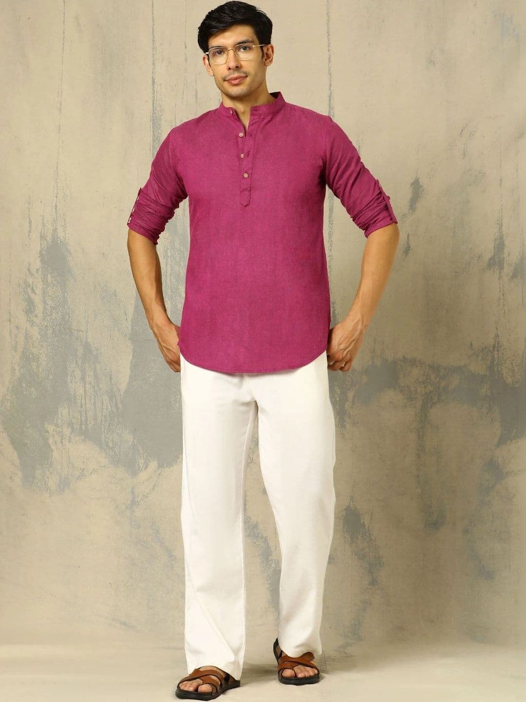 Anouk Woven Design Solid Cotton Handloom Mandarin Collar Short Kurta thumbnail 4