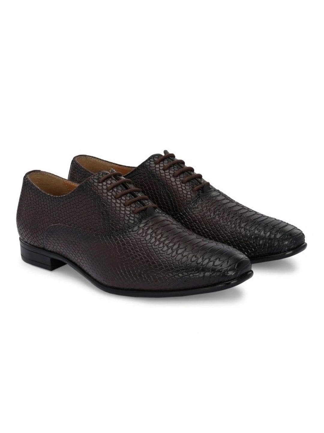 House of Pataudi Men Textured Synthetic Leather Pointed Toe Lace-Ups Oxfords Formal Shoes thumbnail 7