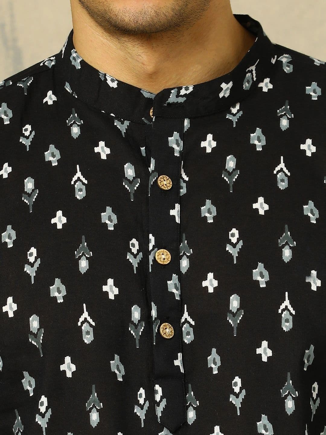 Anouk Printed Cotton Mandarin Collar Short Kurta thumbnail 7