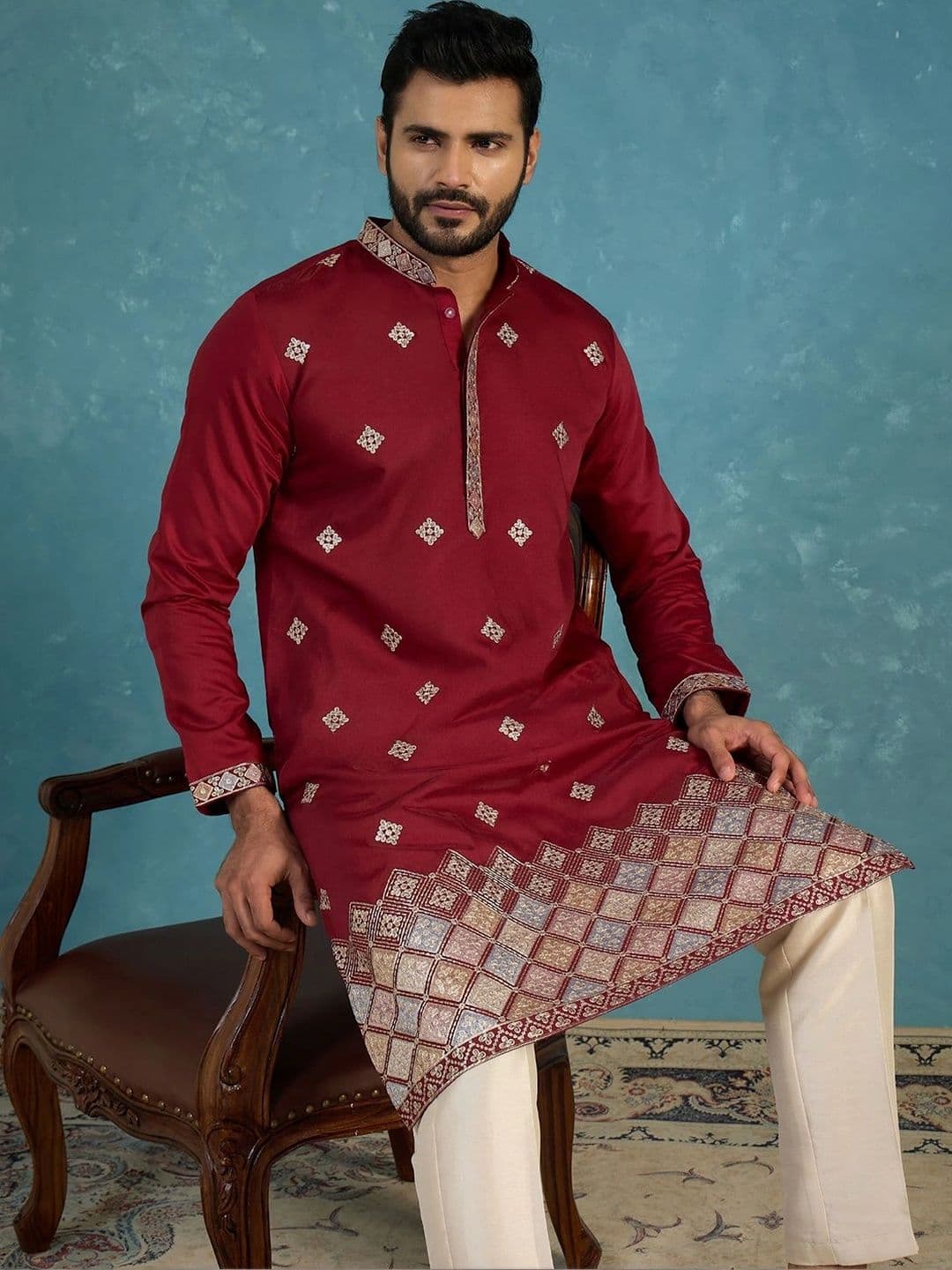House of Pataudi Embroidered Mandarin Collar Knee Length Straight Kurta - view 1