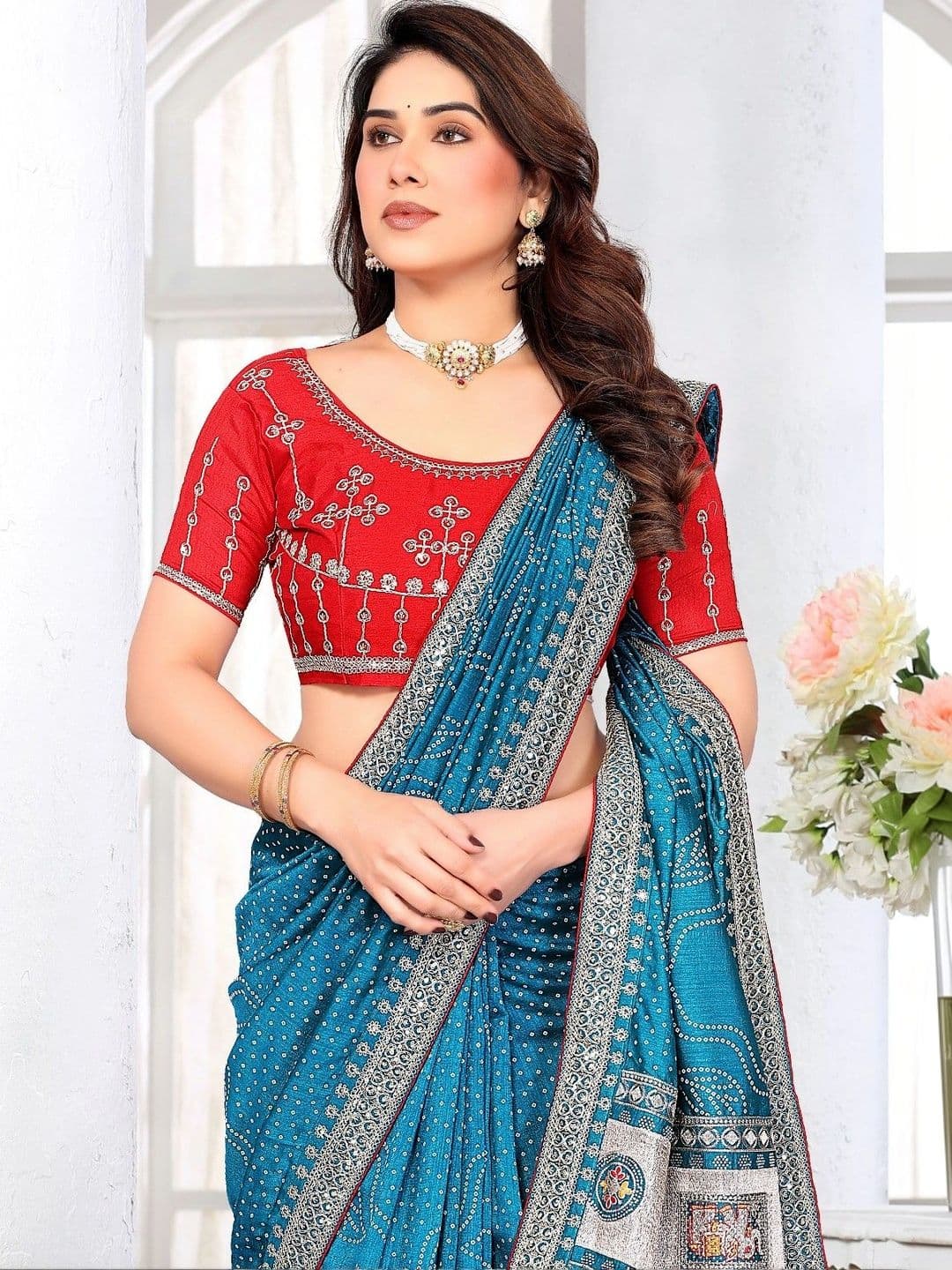 SmileyFashion Embellished Embroidered Art Silk Designer Saree thumbnail 5