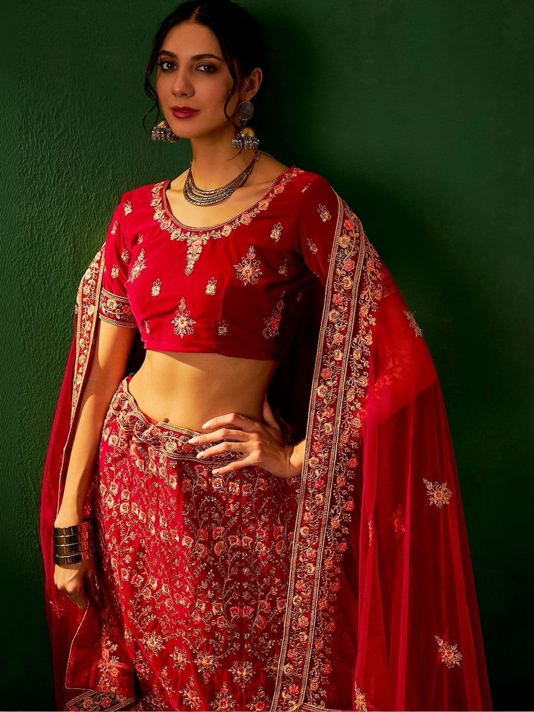 Mitera Embroidered Semi-Stitched Lehenga & Unstitched Blouse With Dupatta thumbnail 4