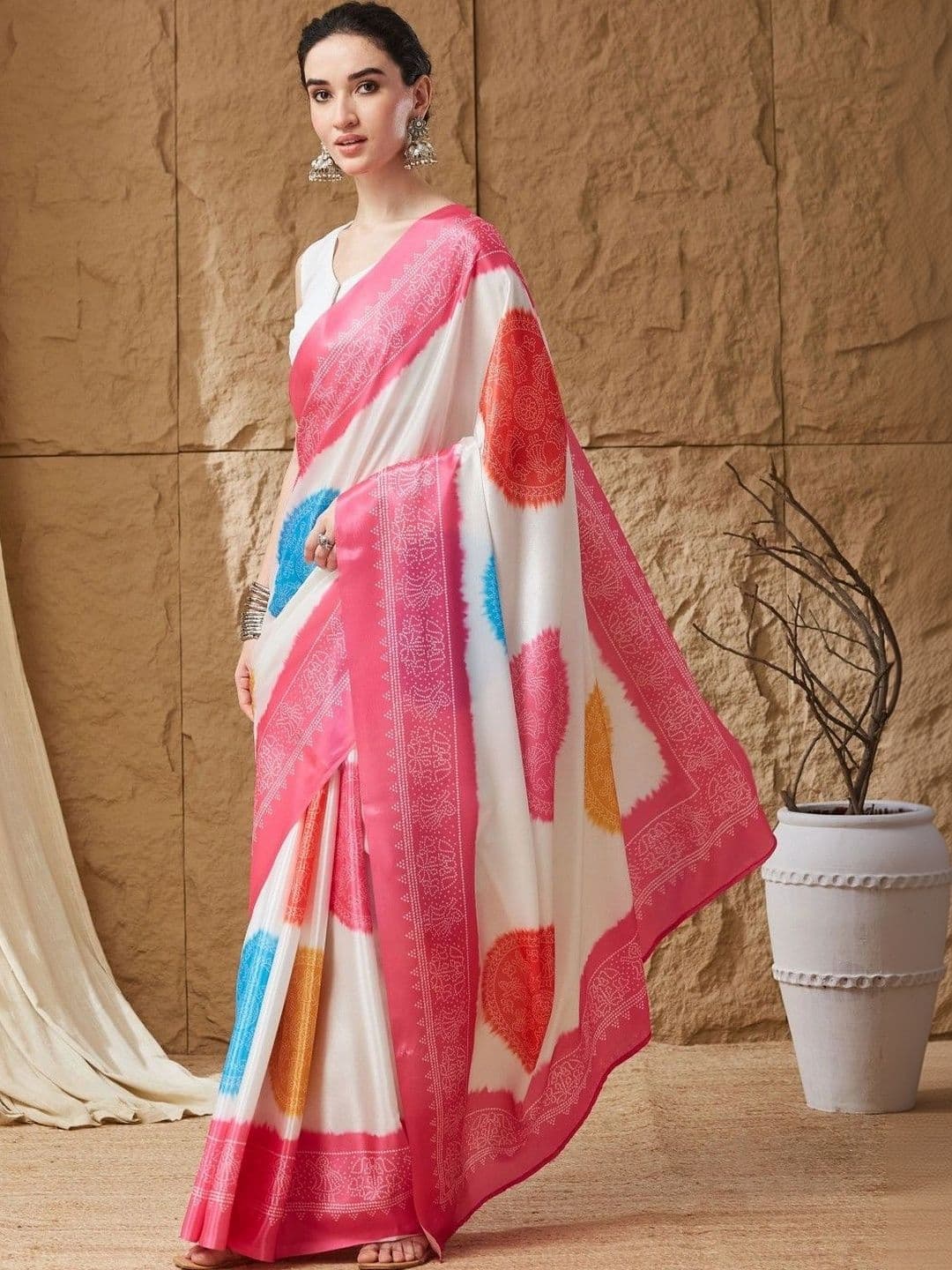 Mitera Tie and Dye Satin Bandhani Saree thumbnail 4