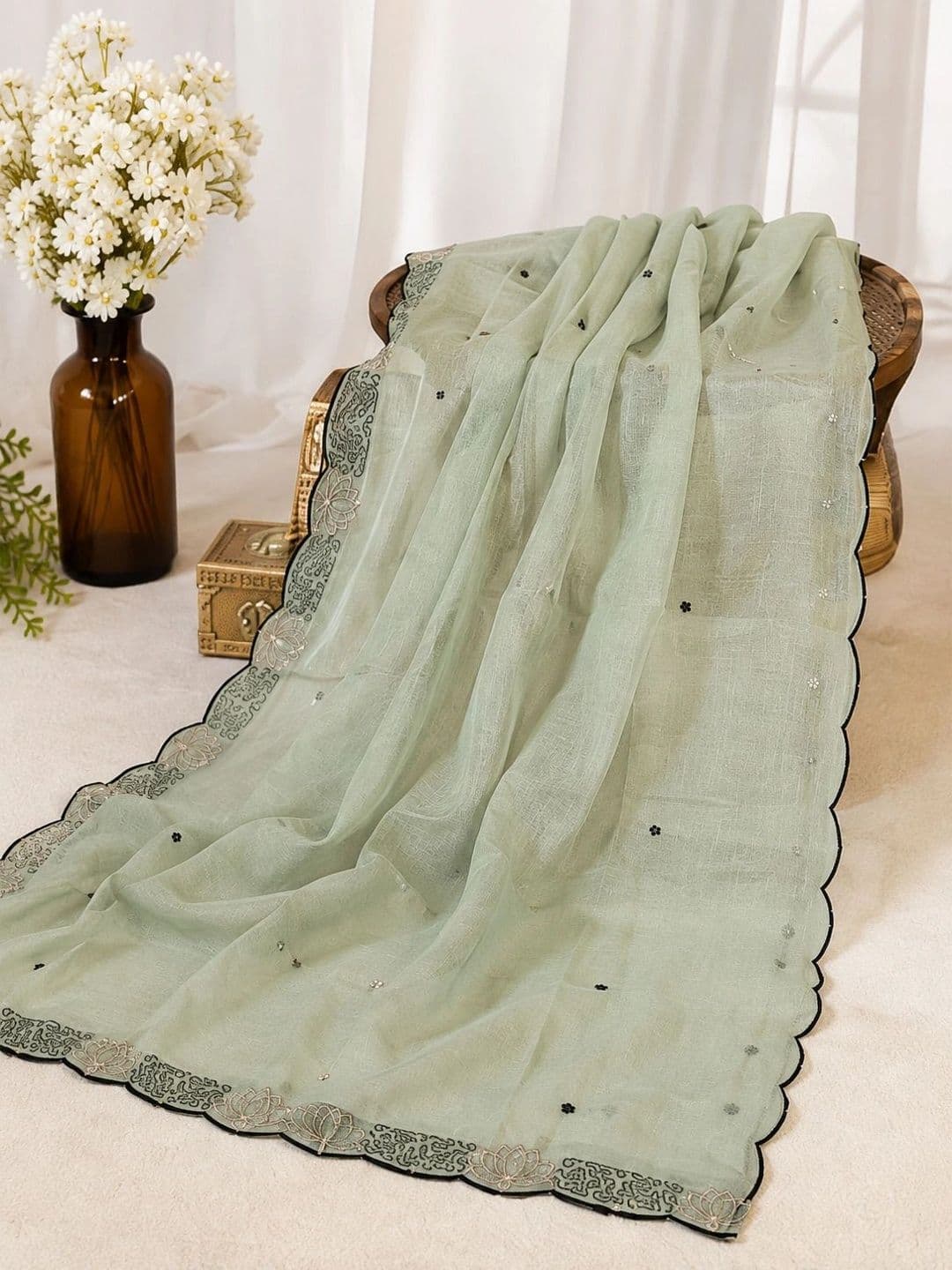 Krishna Tanna Embroidered Silk Crepe Unstitched Dress Material thumbnail 3