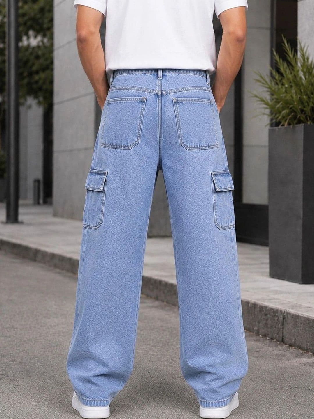 MQ Denim Men Straight Fit Mid-Rise Jeans thumbnail 4