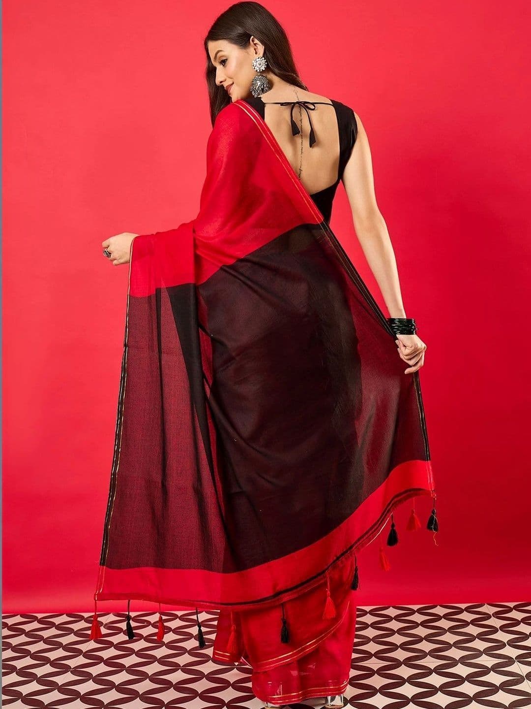 Sangria Designer Saree thumbnail 3