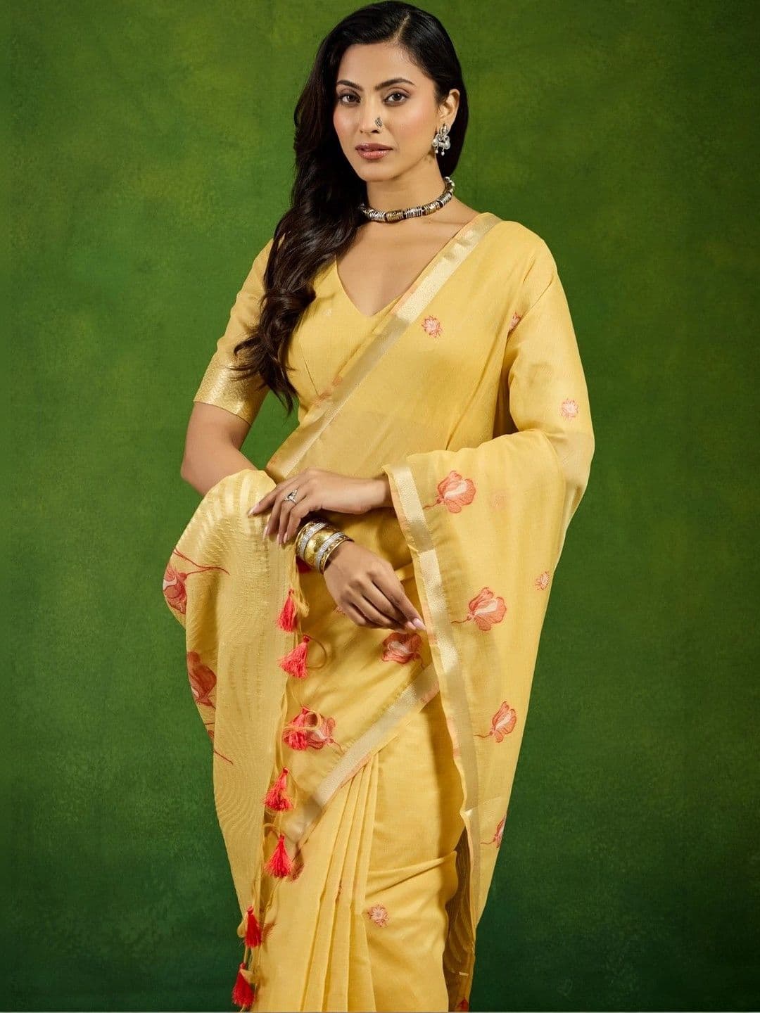 kasee Floral Sequinned Pure Cotton Designer Saree thumbnail 5