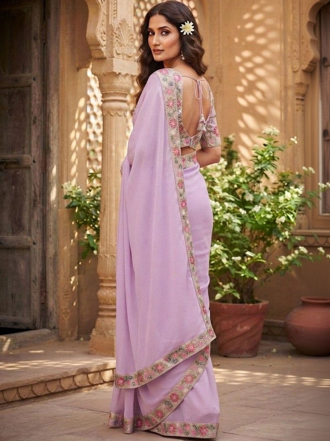 SmileyFashion Floral Embroidered Art Silk Saree thumbnail 3