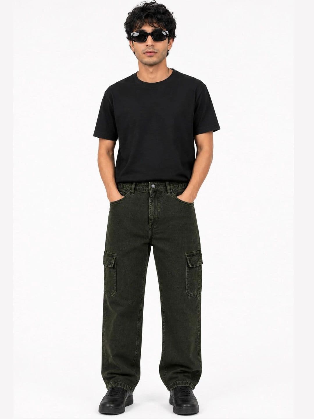 MQ Denim Men Straight Fit Mid-Rise Jeans thumbnail 2