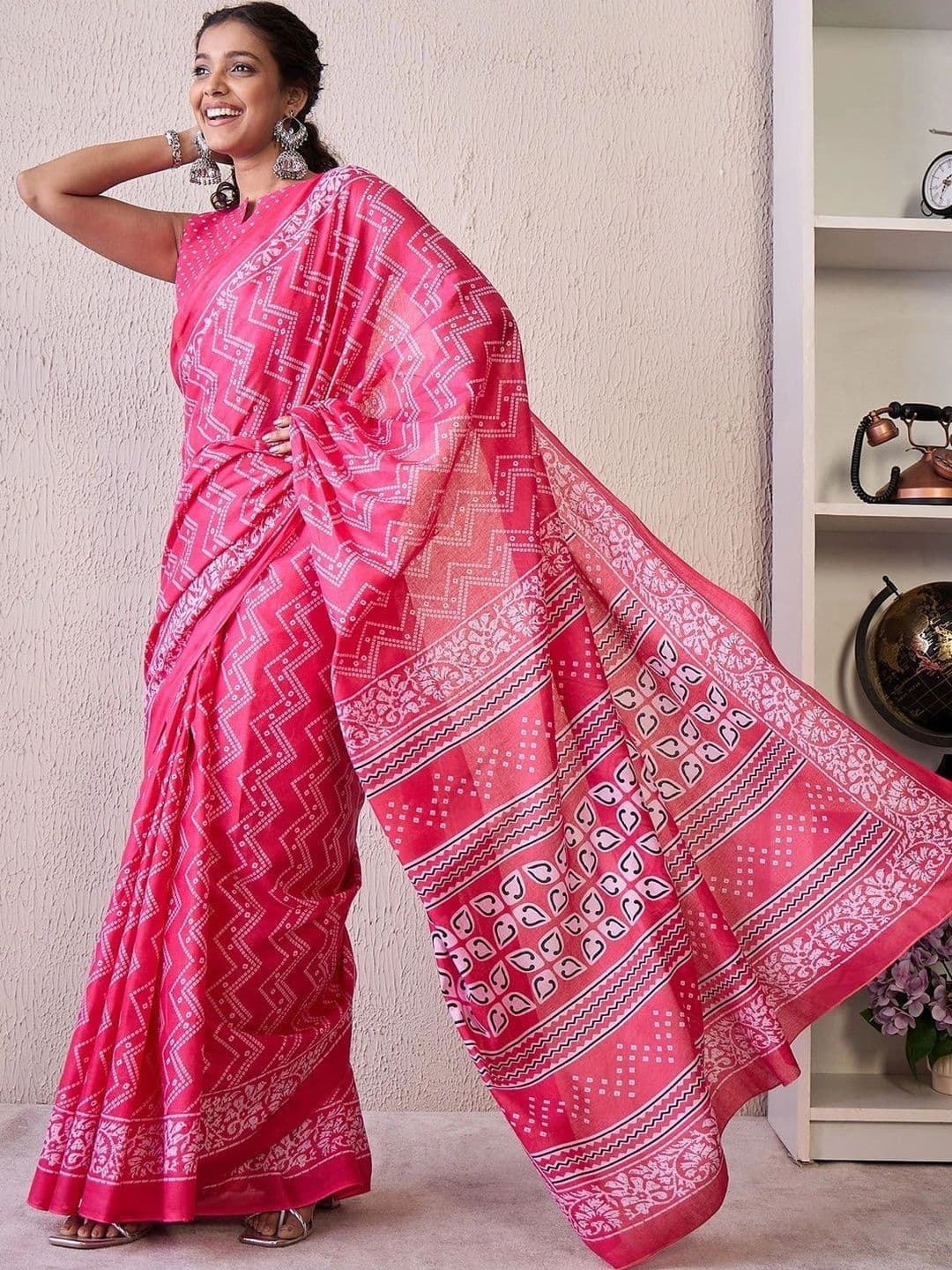 Sangria Bandhani Designer Bandhani Saree thumbnail 6