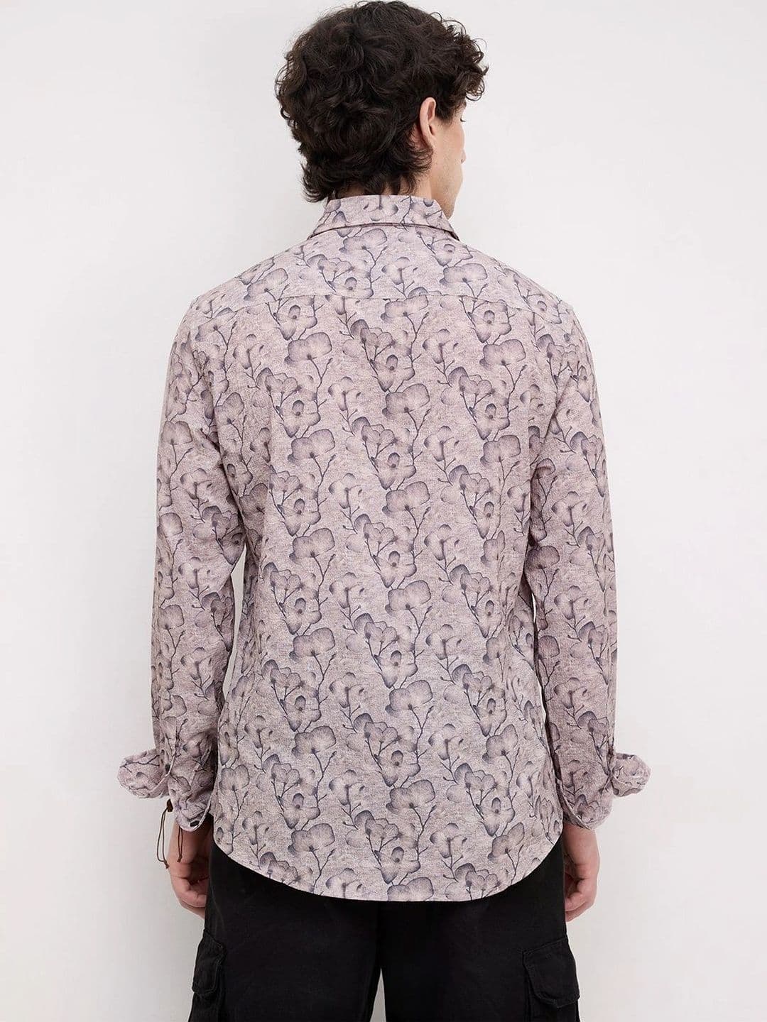 VASTRADO Men Classic Slim Fit Floral Printed Casual Shirt thumbnail 6