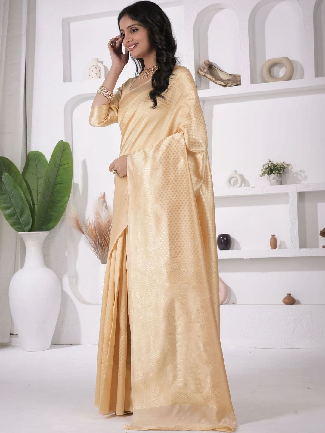 revika Woven Design Art Silk Designer Kanjeevaram Saree thumbnail 4