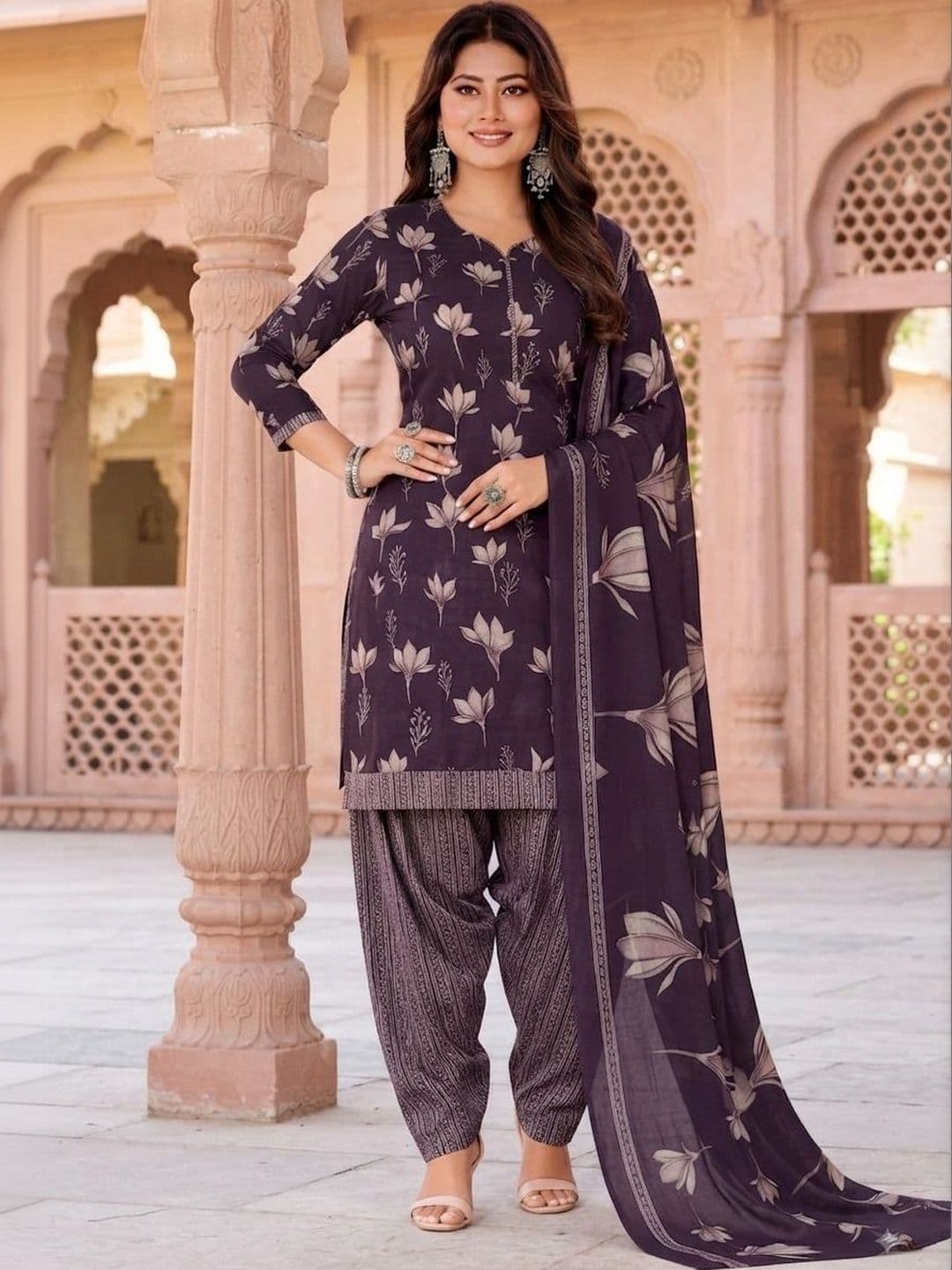 shree jeenmata collection Printed Pure Cotton Unstitched Dress Material thumbnail 4