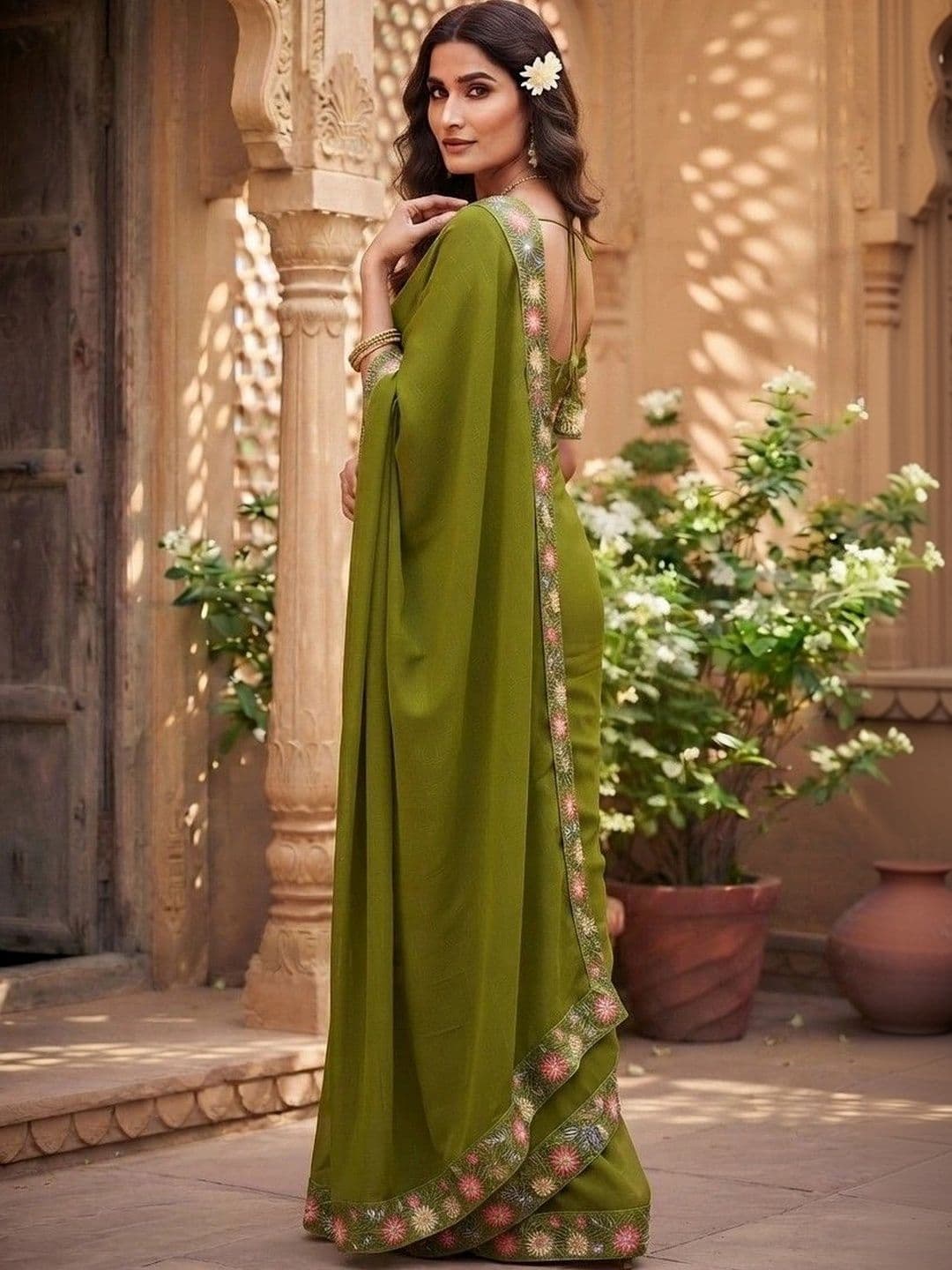 SmileyFashion Floral Embroidered Art Silk Saree thumbnail 5