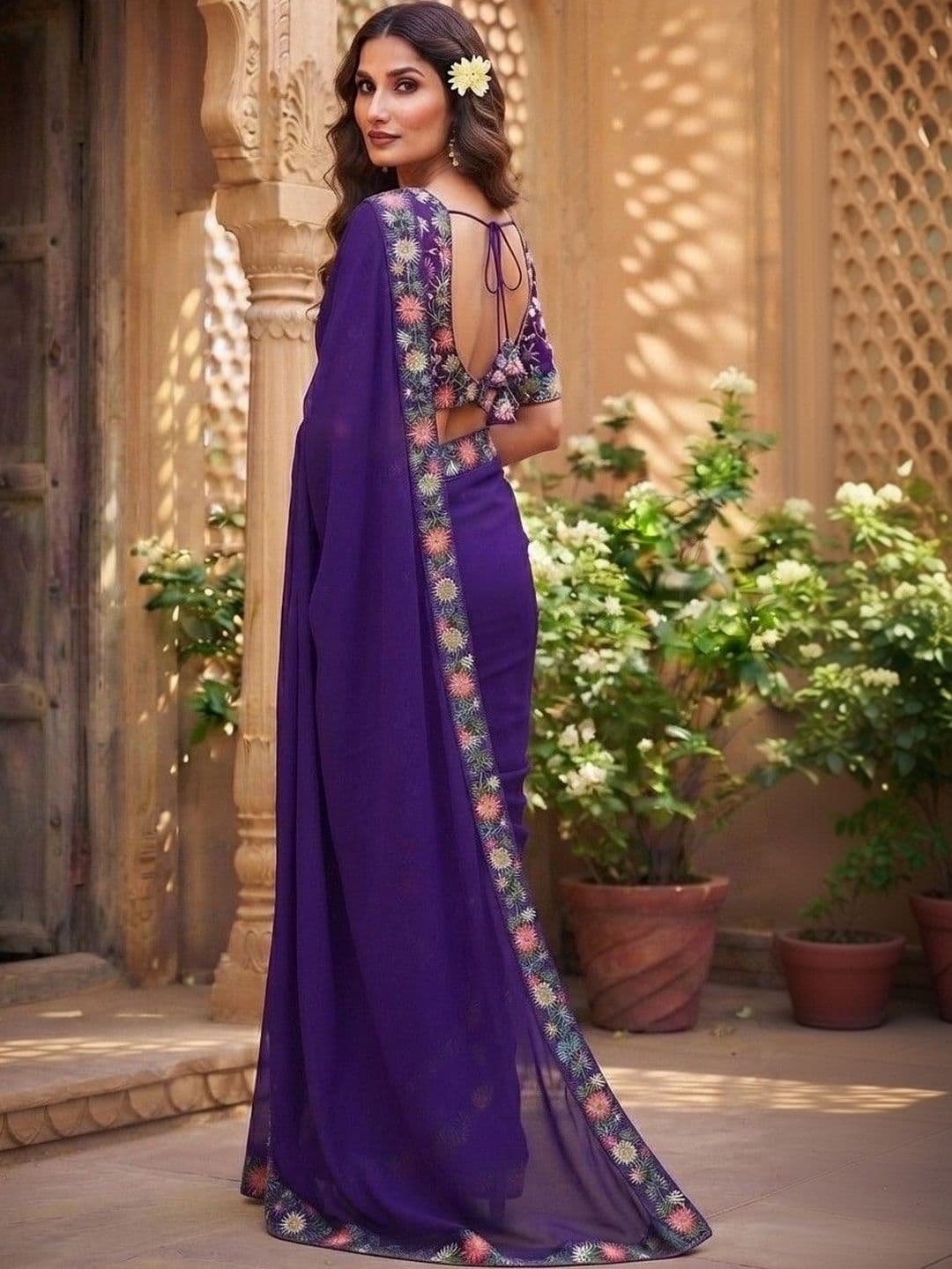 SmileyFashion Floral Embroidered Art Silk Saree thumbnail 3