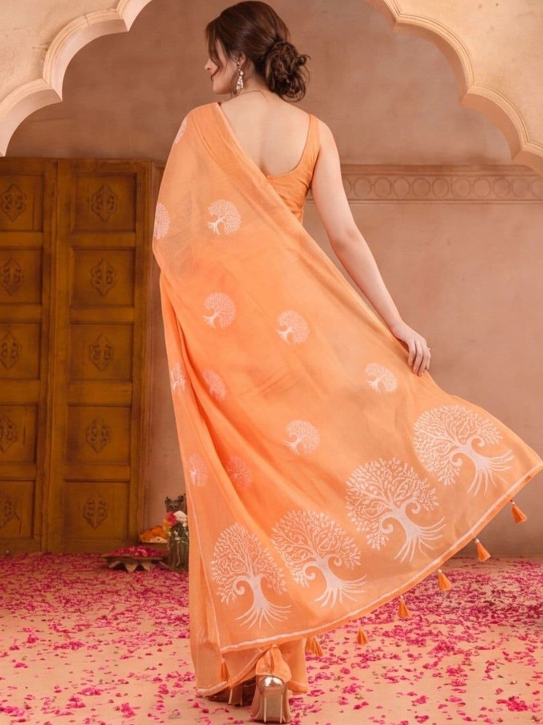 Jaipur Kurti Woven Women Design Zari Silk Cotton Fusion Banarasi Saree thumbnail 5