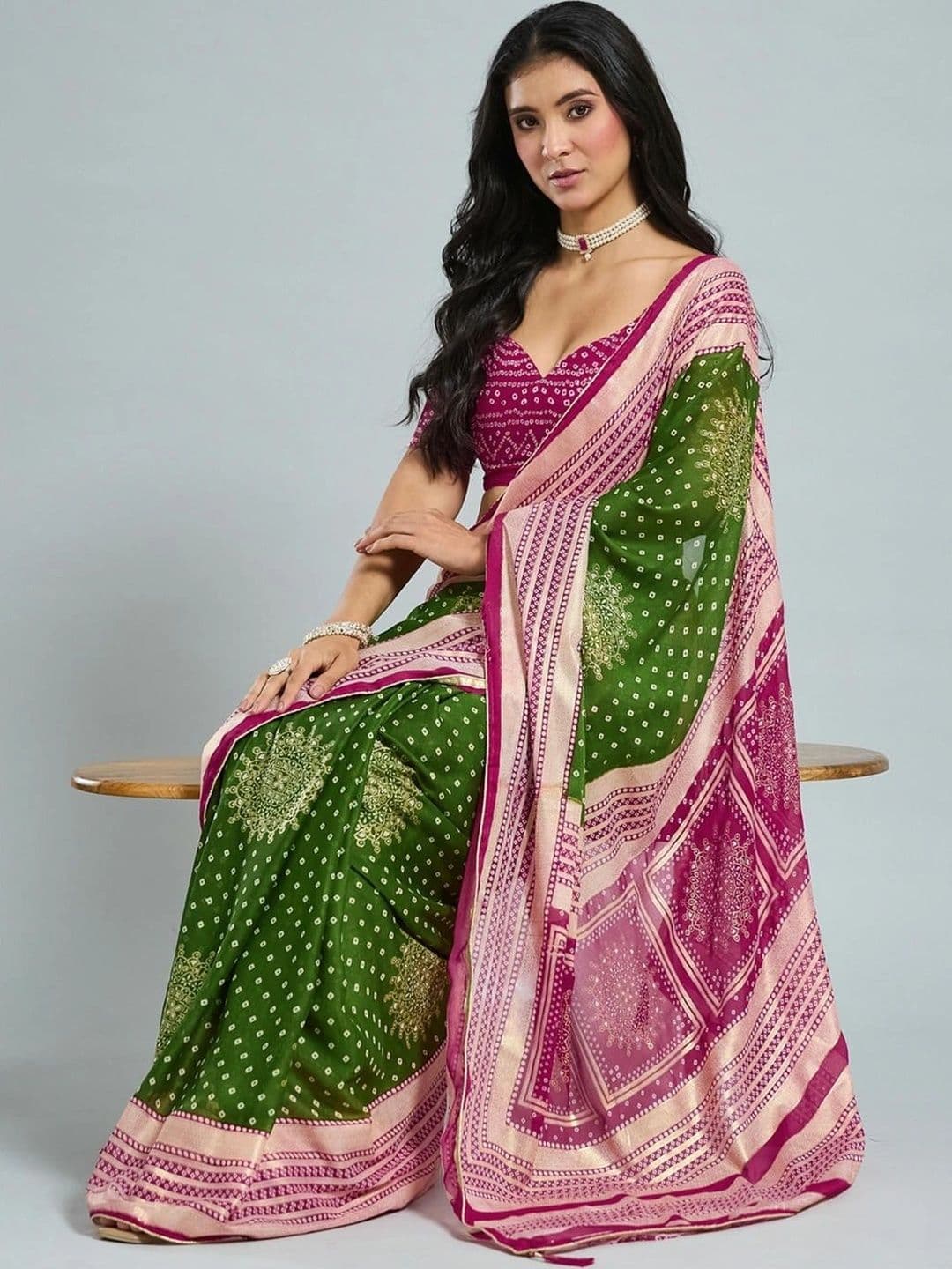 SAMANTHA Bandhani Printed Zari Georgette Saree thumbnail 5