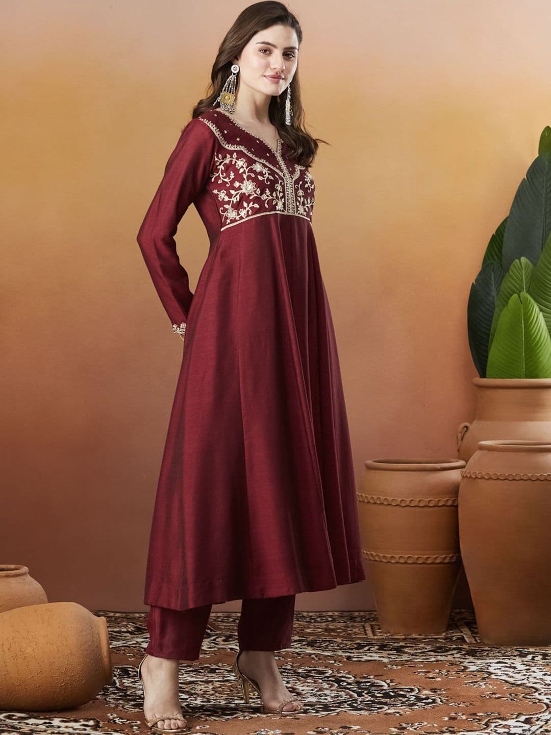 MOKOSH Women Silk Embroidered Anarkali Kurta And Pant Set With Dupatta thumbnail 5