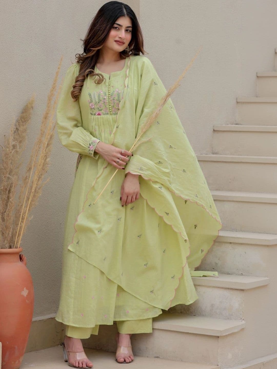 IKLO Women Floral Embroidered Empire Thread Work Pure Cotton Kurta with Trousers & Dupatta - view 1