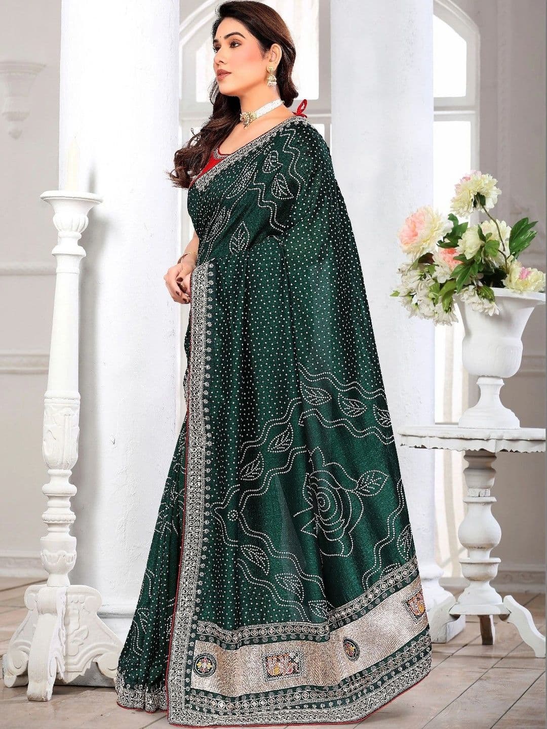 SmileyFashion Bandhani Embroidered Art Silk Designer Saree thumbnail 2