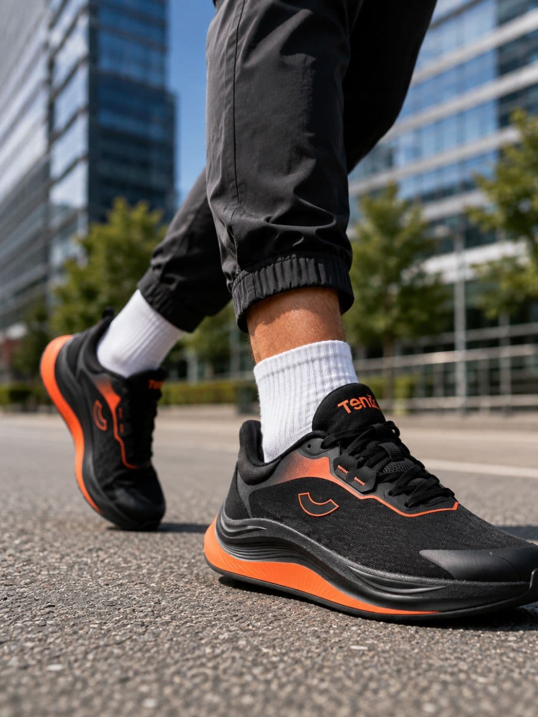 Ten x You Unisex Aeonic Recovery Running Shoes with Cushioned Arch Support thumbnail 4