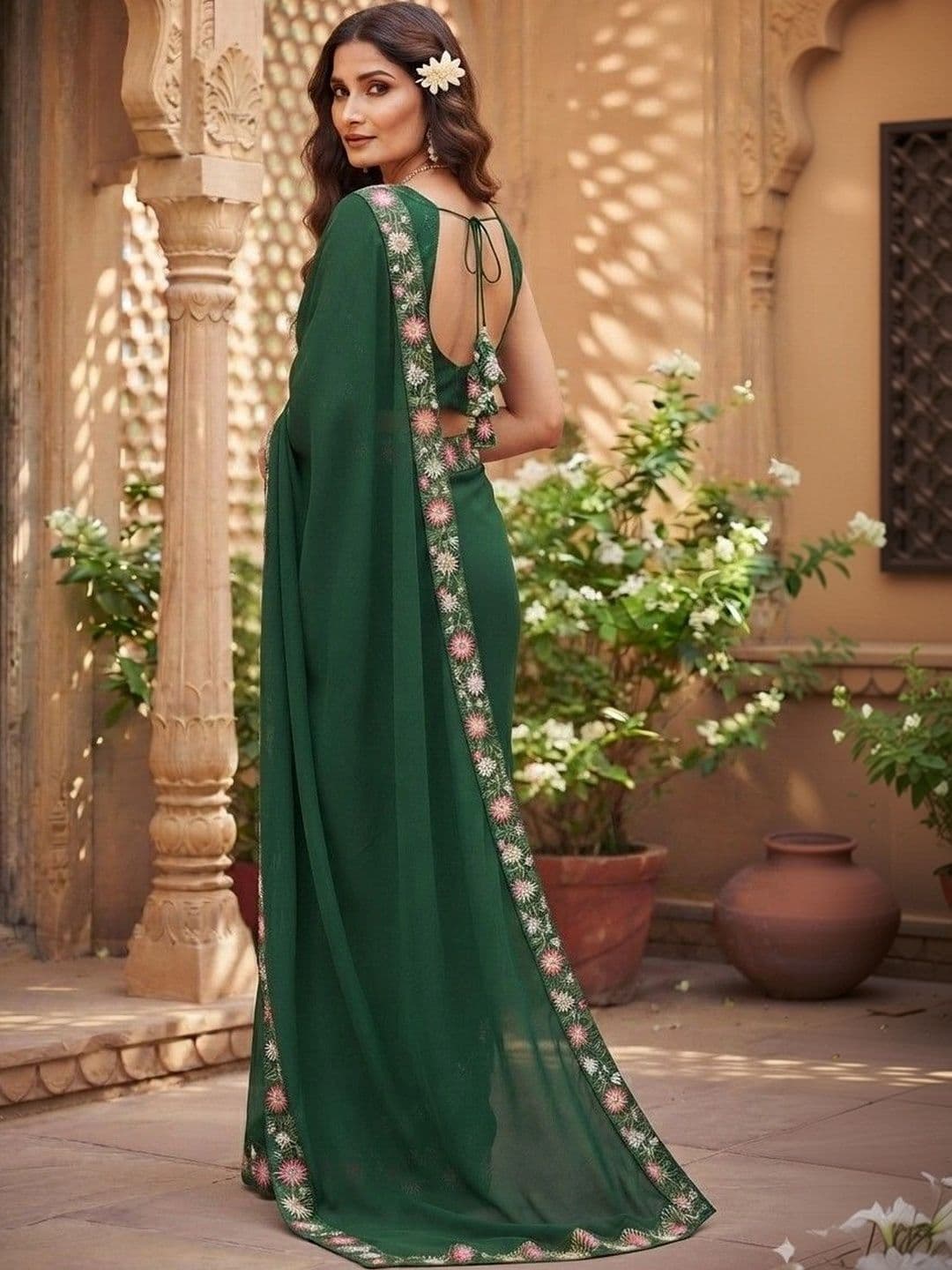 SmileyFashion Floral Art Silk Saree thumbnail 2