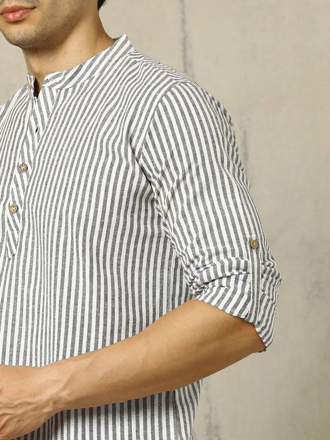 Anouk Woven Design Striped Cotton Handloom Mandarin Collar Short Kurta thumbnail 7
