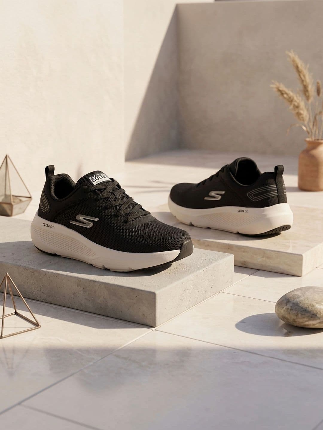 Skechers Go Run Elevate Men Sports Shoes - view 1
