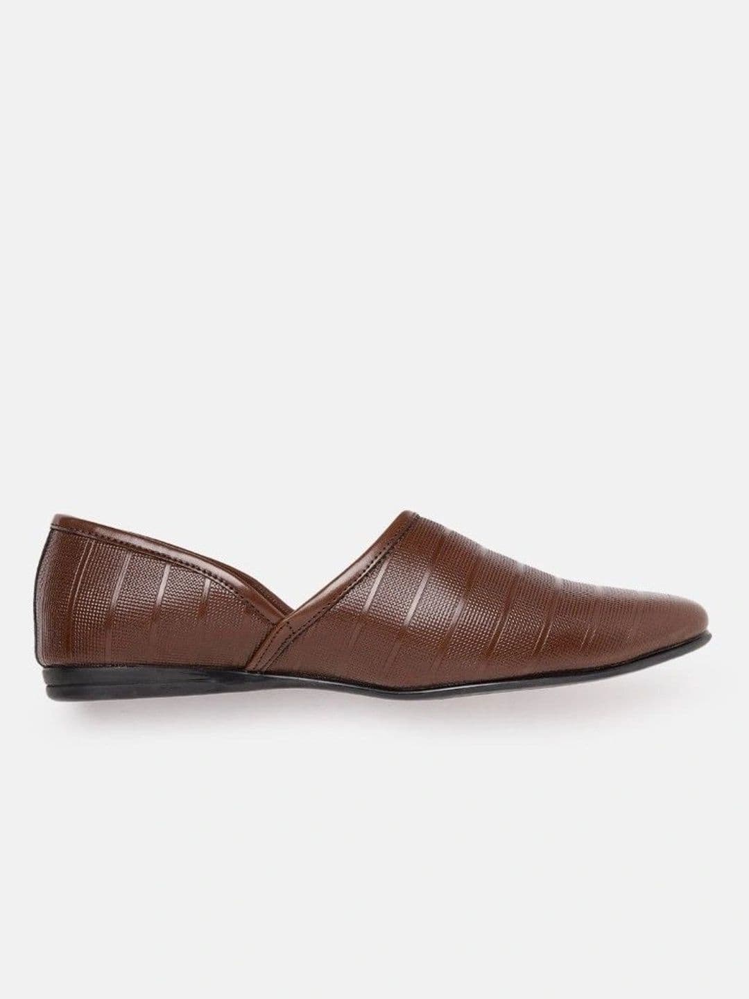 House of Pataudi Men Textured Mojaris thumbnail 3