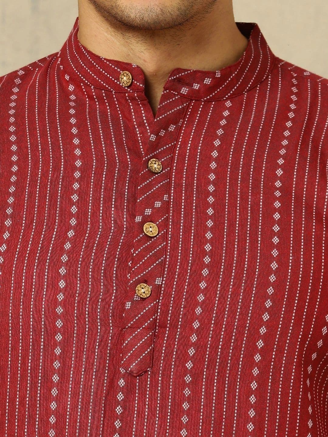 Anouk Woven Design Abstract Cotton Handloom Mandarin Collar Short Kurta thumbnail 7