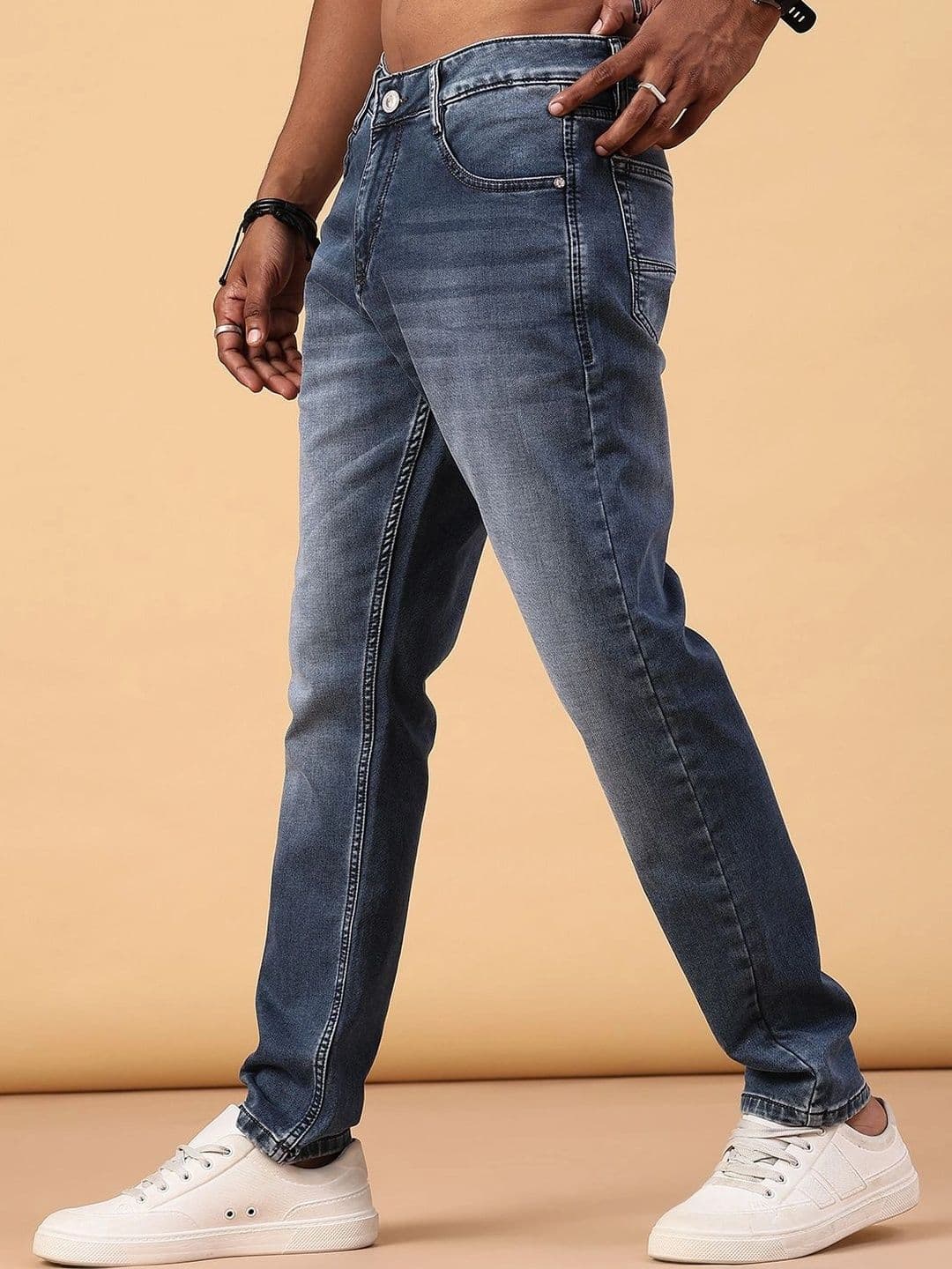 V-Mart Men Regular Fit Mid-Rise Low Distress Jeans thumbnail 4