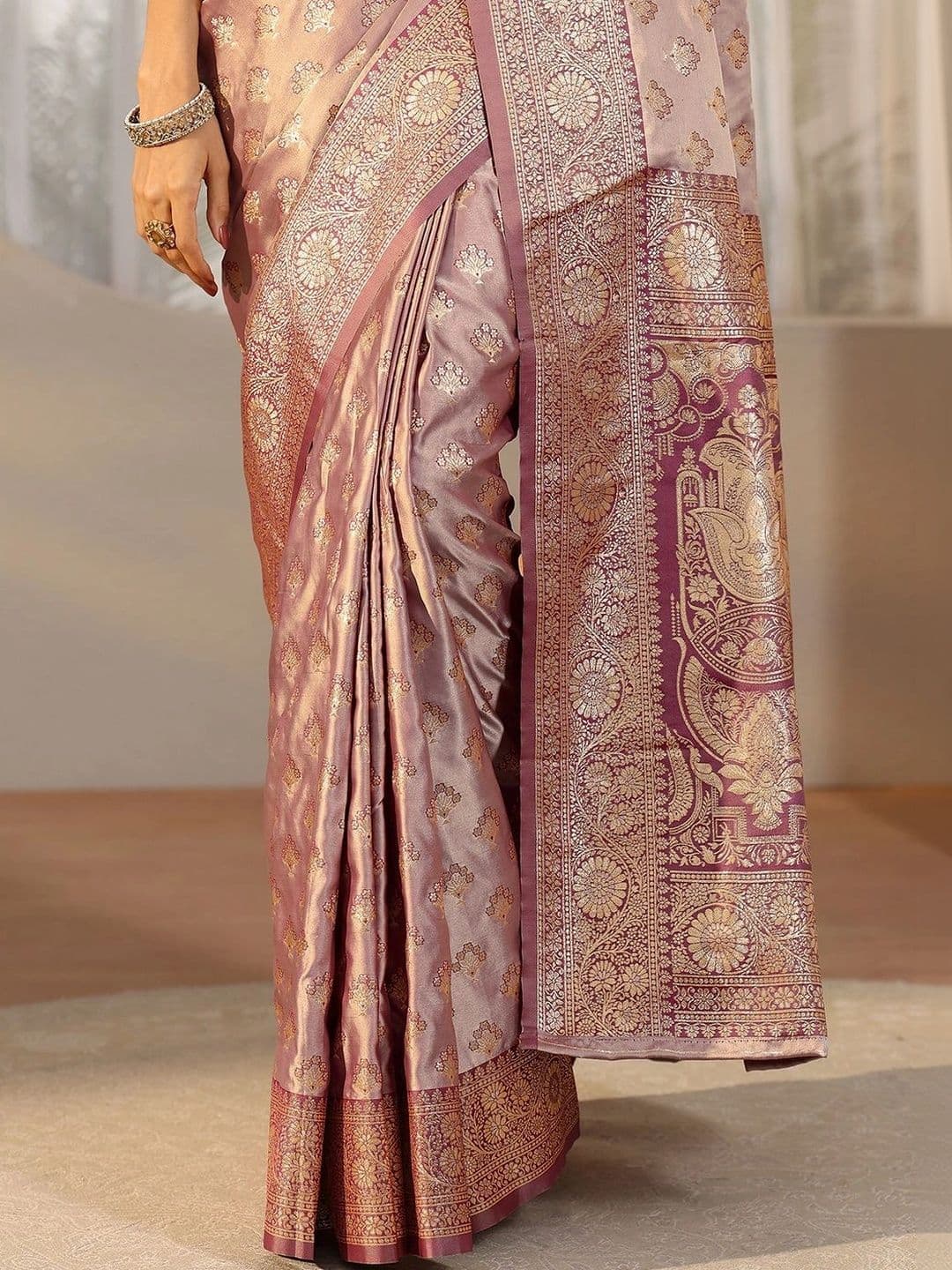 Libas Woven Design Zari Satin Saree thumbnail 6