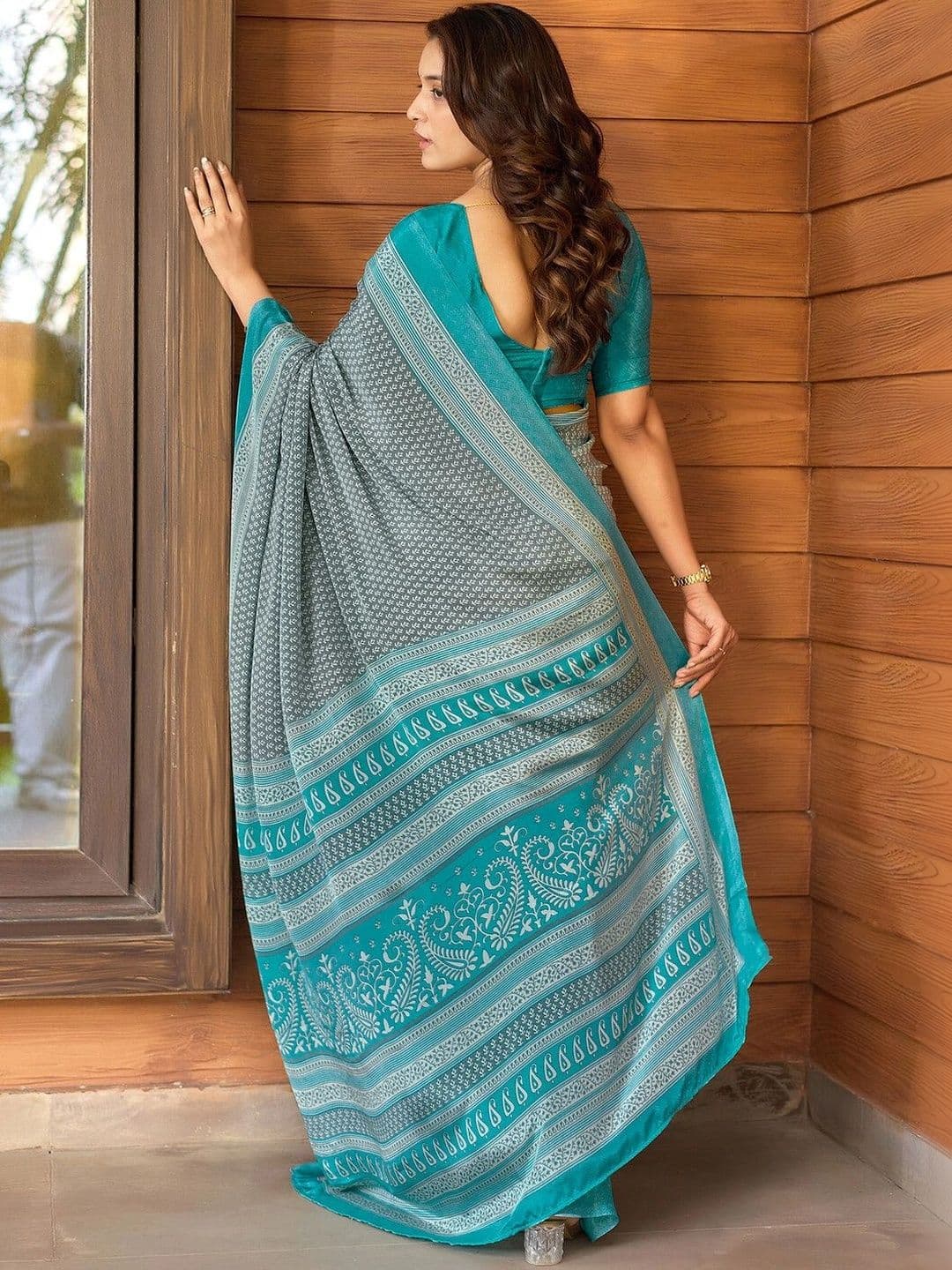 KALINI Women Design Fusion Saree thumbnail 2
