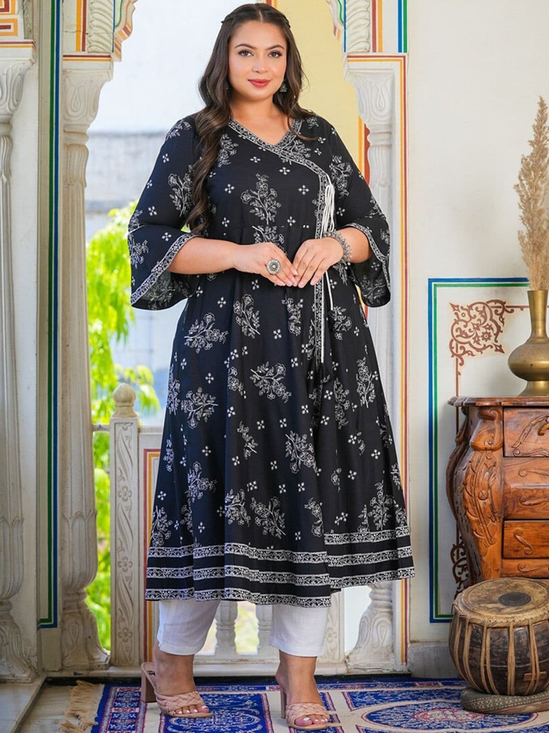 KALINI Plus Size Floral Printed Angrakha Kurta thumbnail 7