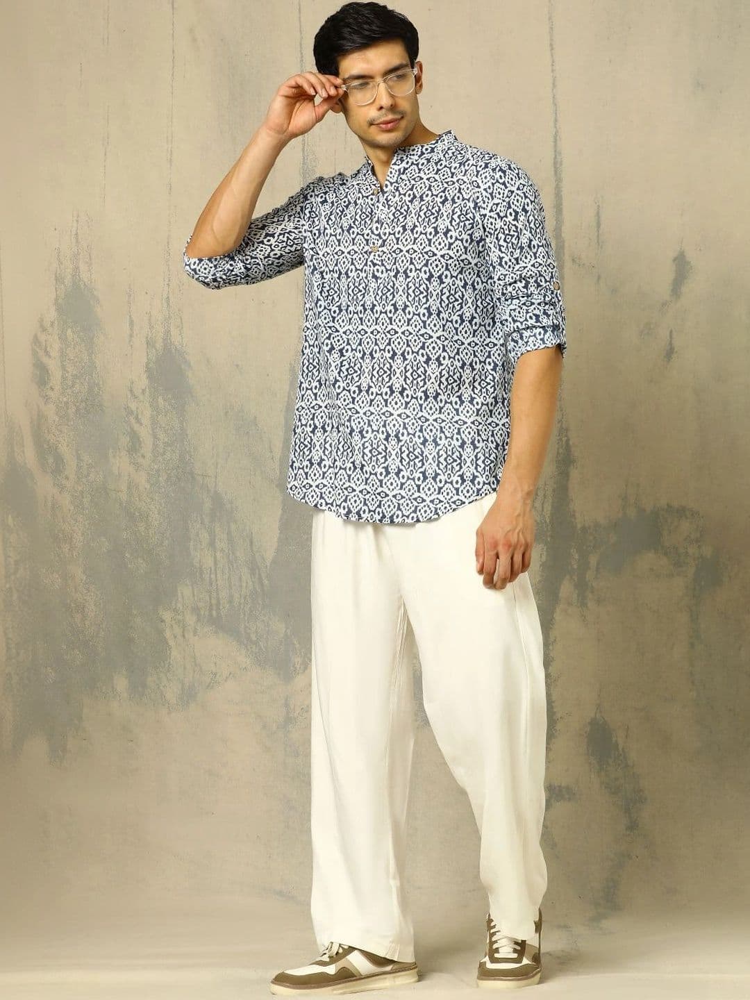 Anouk Printed Cotton Mandarin Collar Short Kurta thumbnail 5