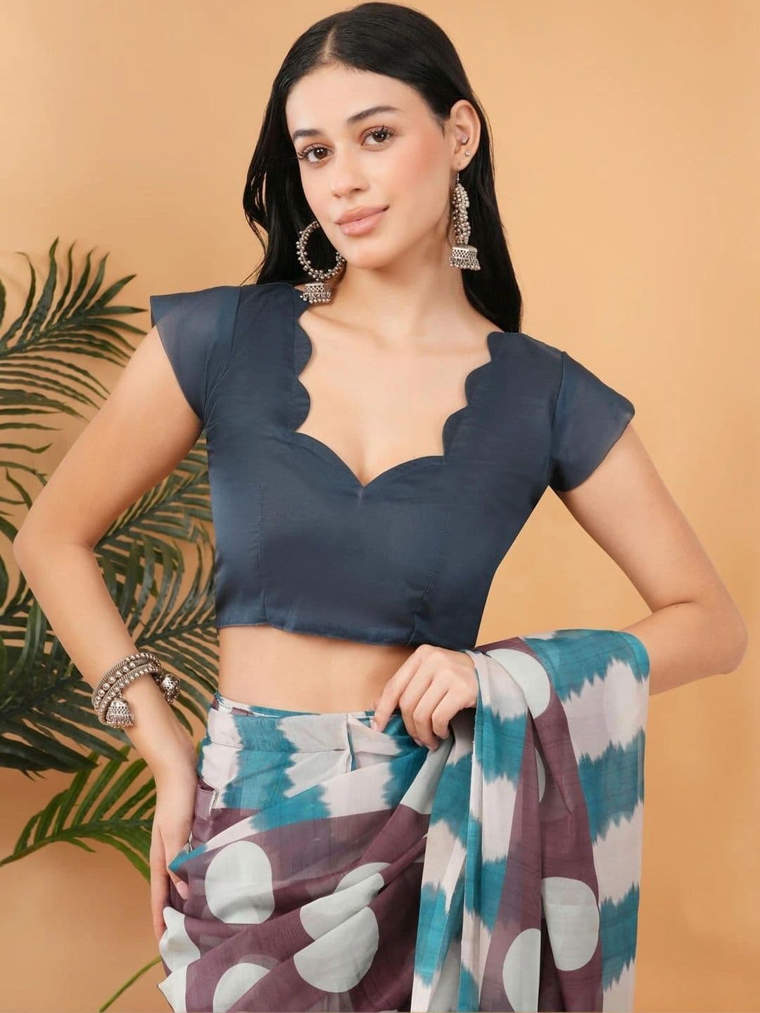 SAMANTHA Polka Dot Organza Saree thumbnail 3